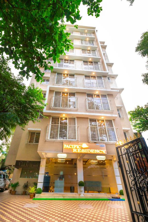 Hotel Pacific Residency - Andheri Mumbai  Buitenkant foto