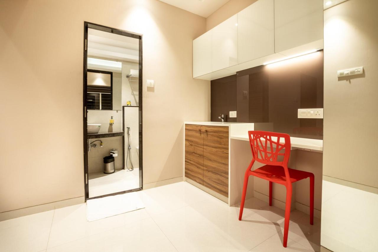 Hotel Pacific Residency - Andheri Mumbai  Buitenkant foto