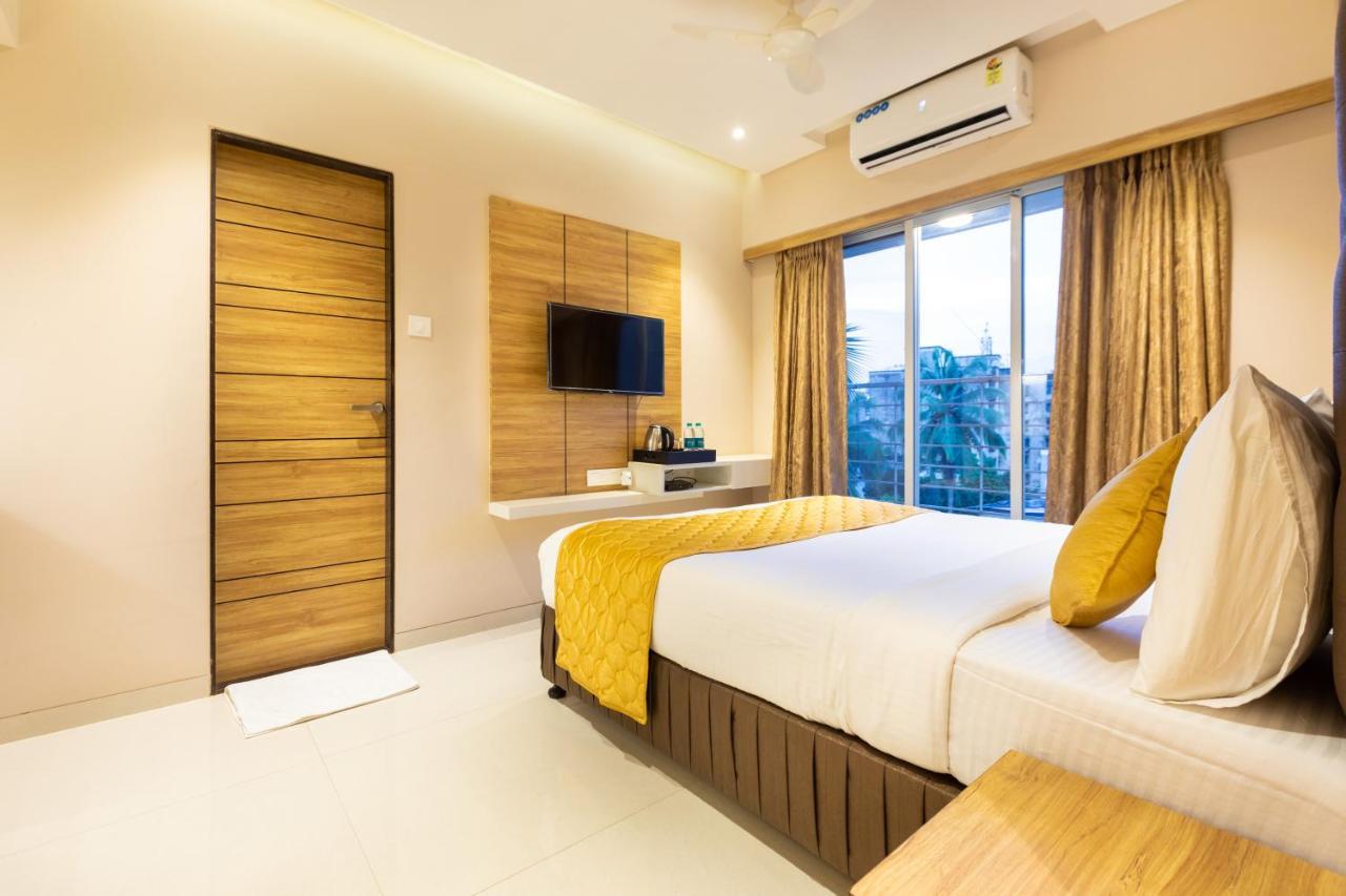 Hotel Pacific Residency - Andheri Mumbai  Buitenkant foto